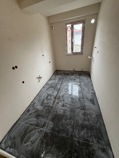 Çırçır'da Arakat 2+1 Balkonlu Sıfır Satılık Daire