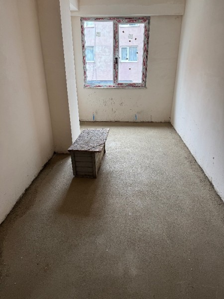 Çırçır'da Arakat 2+1 Balkonlu Sıfır Satılık Daire