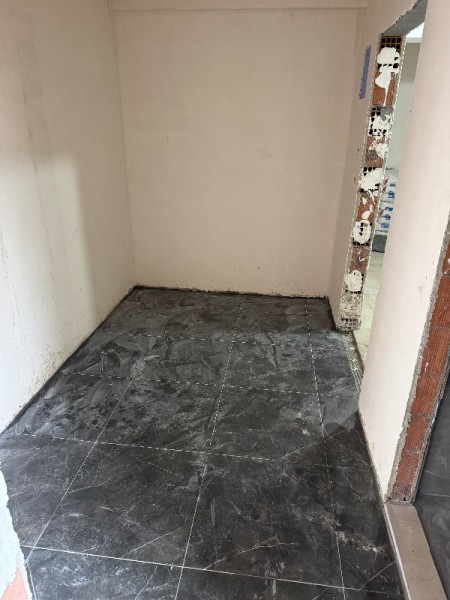 Çırçır'da Arakat 2+1 Balkonlu Sıfır Satılık Daire