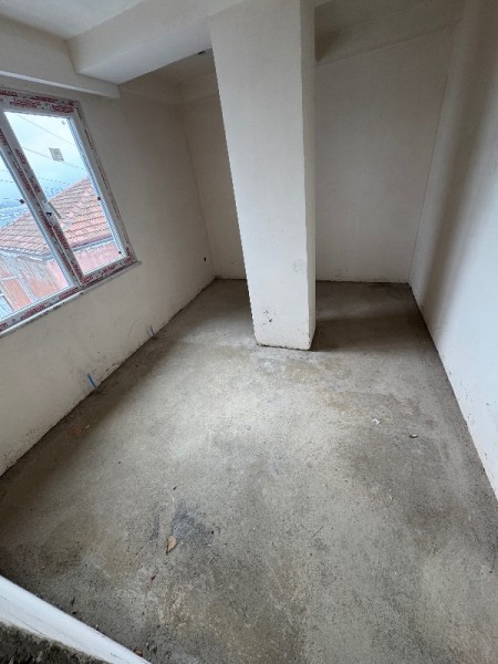 Çırçır'da Arakat 2+1 Balkonlu Sıfır Satılık Daire