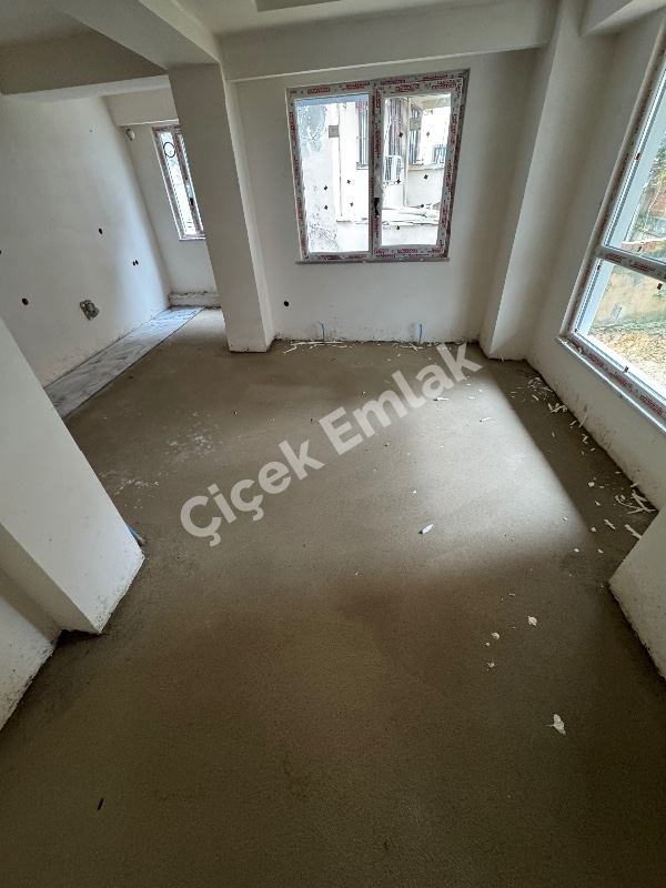 Çırçır'da Yatırımlık Yüksek Giriş 1+1 Sıfır Satılık Daire