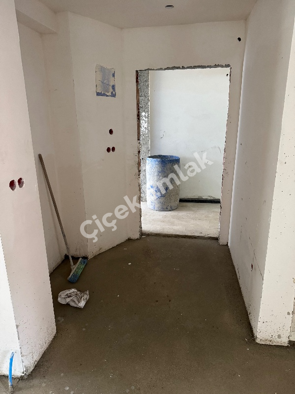 Çırçır'da Yatırımlık Yüksek Giriş 1+1 Sıfır Satılık Daire