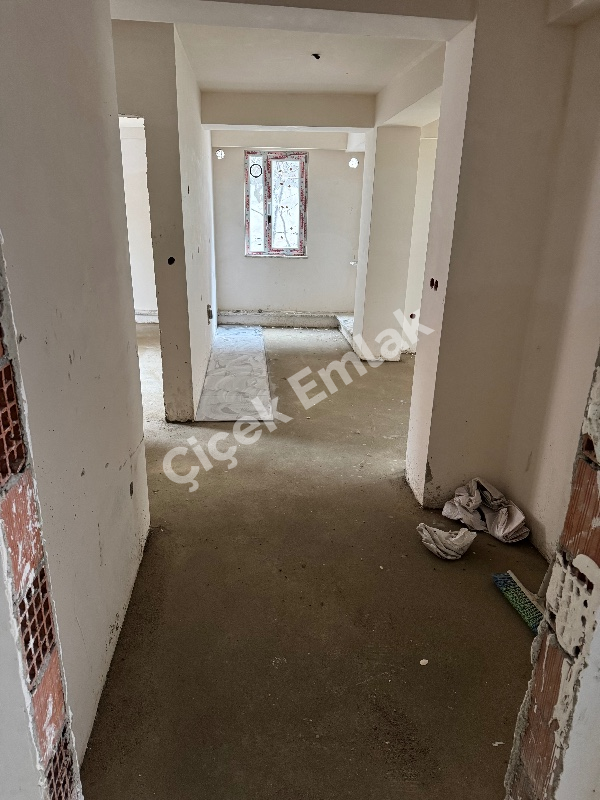 Çırçır'da Yatırımlık Yüksek Giriş 1+1 Sıfır Satılık Daire