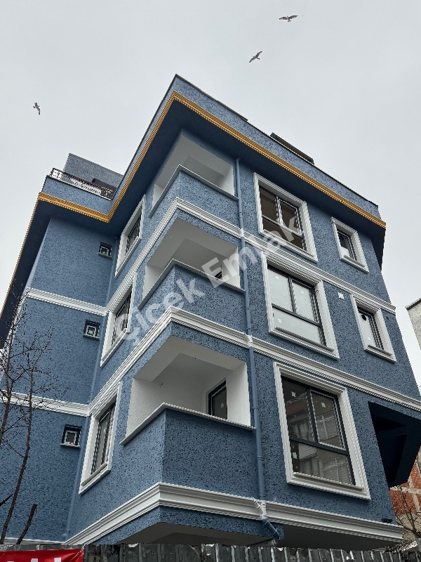 Çırçır'da Arakat 2+1 Balkonlu Sıfır Satılık Daire