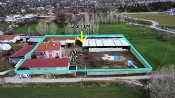 AFYON ÜÇOK EMLAKTAN ATAKÖY DE  3.241M²  SATILIK ÇİFTLİK 