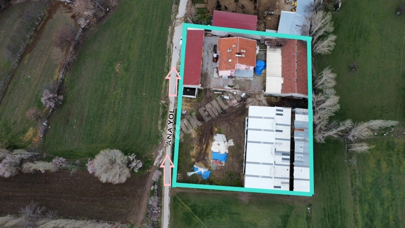 AFYON ÜÇOK EMLAKTAN ATAKÖY DE  3.241M²  SATILIK ÇİFTLİK  