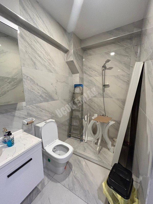 AFYON ÜÇOK EMLAKTAN  YENİCE MAH SATILIK 120M² SATILIK DÜKKAN 