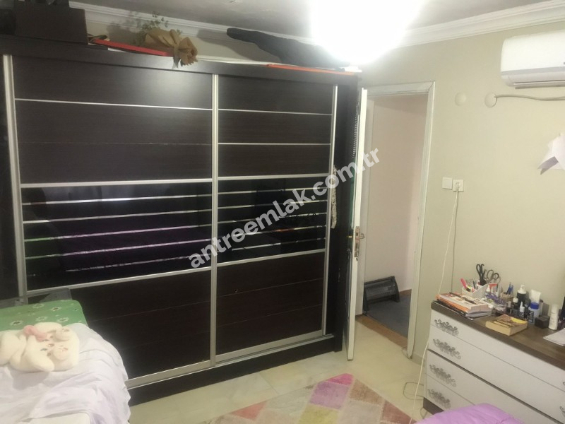 Antre Emlak'tan Kiralık Şehit Fethi Bey Okulu Yanı Cadde Üstü 2+1,100 M2 Bakımlı Ferah Daire