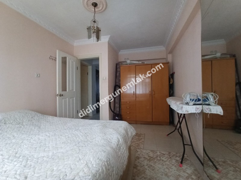 DİDİM ÇAMLIK MAHALLESİ’NDE NAZİLLİ KASAP YANI | FULL EŞYALI | KLİMALI | AÇIK MUTFAK | GENİŞ BALKONLU | FERAH ODALI 65m² 2+1 FIRSAT DAİRE! 