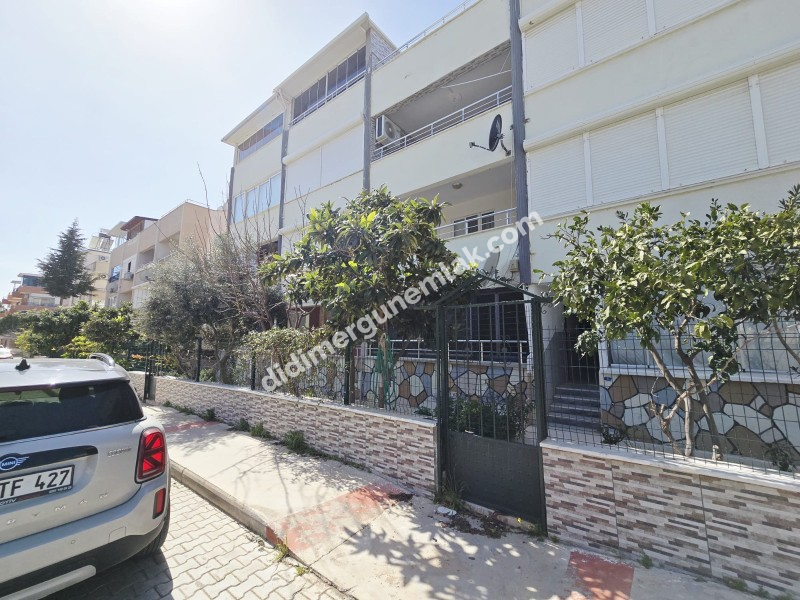 DİDİM ÇAMLIK MAHALLESİ’NDE CUMA PAZARI YANI SOKAKTA, FULL EŞYALI – MODERN DİZAYNLI – KAPALI GENİŞ BALKONLU 2+1 SATILIK FIRSAT DAİRE!