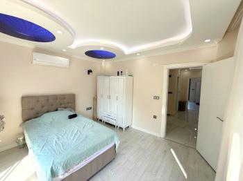 Didim'de Satılık 4+1 Ayrı Mutfaklı Villa
