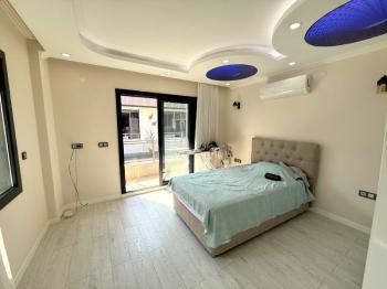 Didim'de Satılık 4+1 Ayrı Mutfaklı Villa