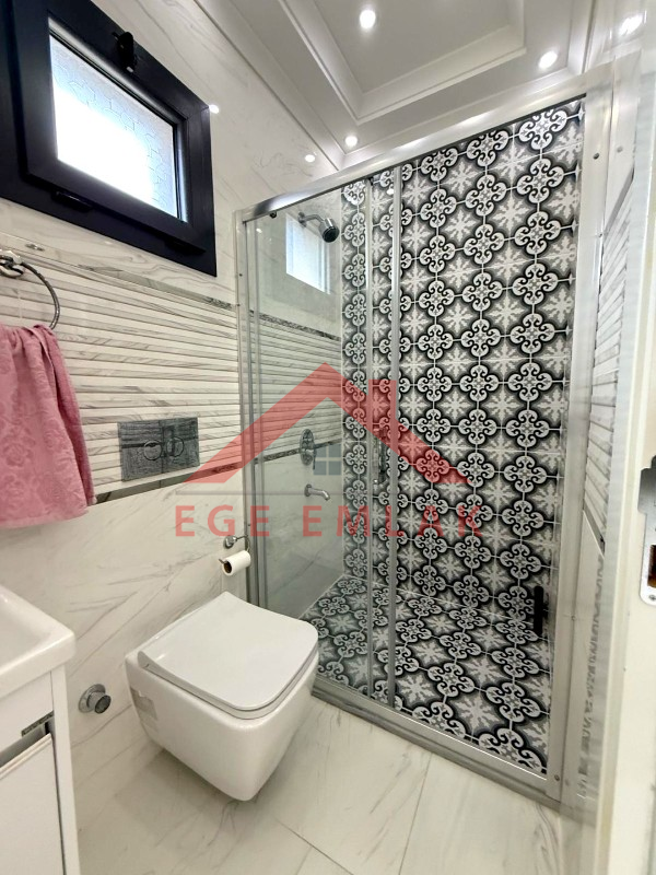 Didim'de Satılık 4+1 Ayrı Mutfaklı Villa