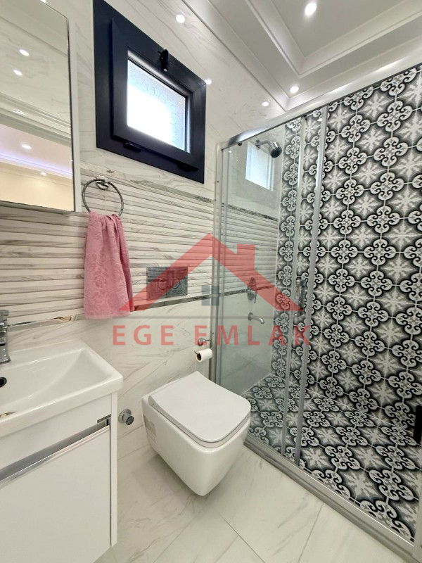 Didim'de Satılık 4+1 Ayrı Mutfaklı Villa
