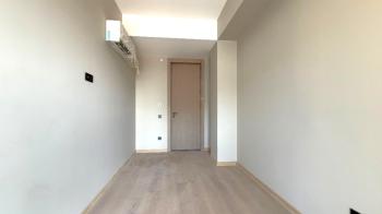 Elmas'tan İnönü'de Merkezi Konumda Şık Kullanışlı 2+1 Ofis