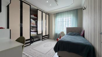 Elmas’tan Hürriyet’te Geniş Peyzajlı Nezih Site İçi 4+1