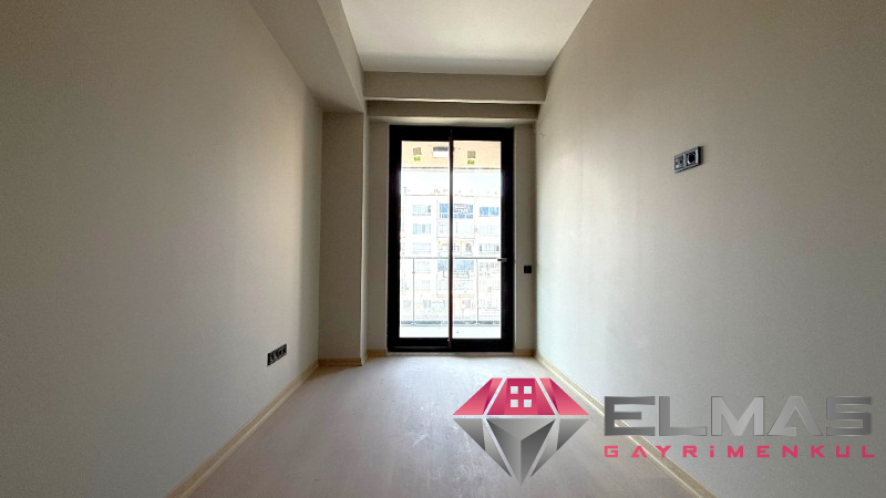 Elmas'tan İnönü'de Merkezi Konumda Şık Kullanışlı 2+1 Ofis
