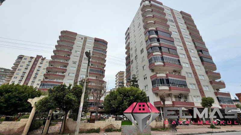 Elmas’tan Hürriyet’te Geniş Peyzajlı Nezih Site İçi  4+1