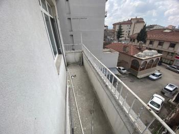 GÜVENAY - ÇORUM ÇÖPLÜ MAH. OSMANCIK CADDESİ ÜZERİ SATILIK 2+1 DAİRE