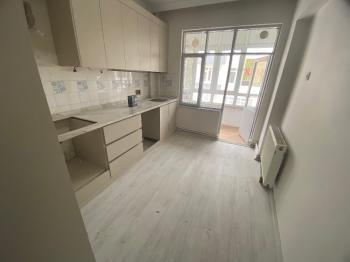 GÜVENAY - ÇORUM ÇÖPLÜ MAH. OSMANCIK CADDESİ ÜZERİ SATILIK 2+1 DAİRE