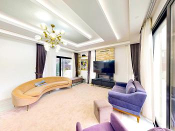 Kıbrıs Girne Ozanköy Bölgesinde Satılık 4 Yatak Odalı Villa