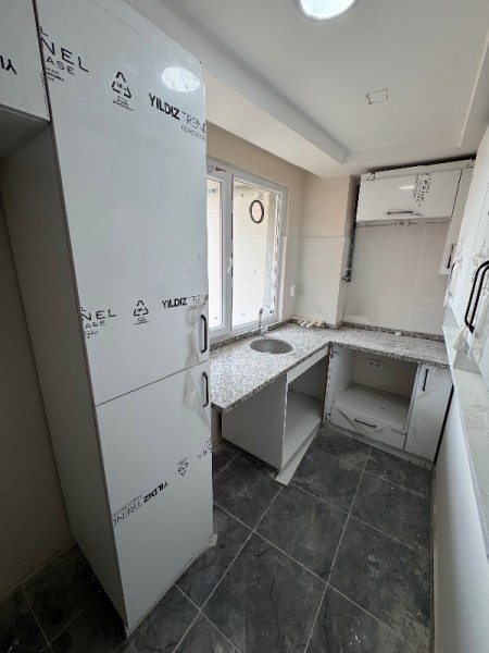 Alibeyköy Çarşı'ya Yakın 1+1 Sıfır Satılık Daire