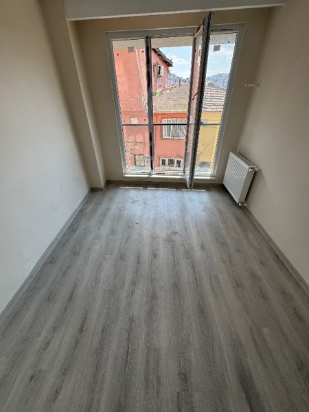 Alibeyköy Çarşı'ya Yakın 1+1 Sıfır Satılık Daire
