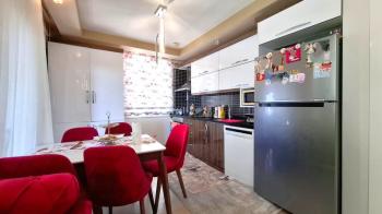 Elmas’tan Çiftlikköy’de 2 Bloklu Site İçinde Doğalgazlı  Ferah 3+1