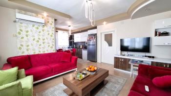 Elmas’tan Çiftlikköy’de 2 Bloklu Site İçinde Doğalgazlı  Ferah 3+1