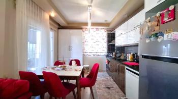 Elmas’tan Çiftlikköy’de 2 Bloklu Site İçinde Doğalgazlı  Ferah 3+1