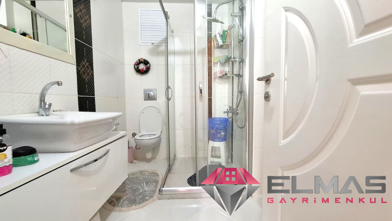 Elmas’tan Çiftlikköy’de 2 Bloklu Site İçinde Doğalgazlı  Ferah 3+1