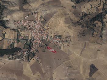 GÜVENAY - ÇORUM MECİTÖZÜ HİSARKAVAK KÖYÜ 4.900 M2 SATILIK TARLA