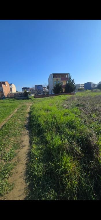 Yeniçiftlik Satılık Arsa | Denize Yürüme Mesafesi & Yola Cephe