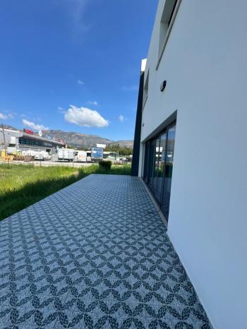 GİRNE BOĞAZDA  EŞYALI SATILIK MÜSTAKİL EV 