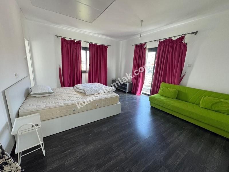 GİRNE BOĞAZDA  EŞYALI SATILIK MÜSTAKİL EV 