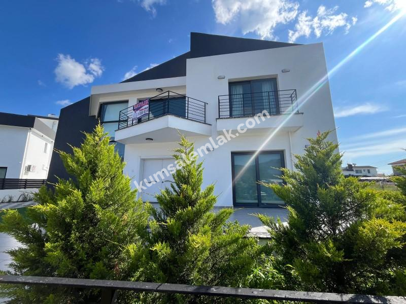 GİRNE BOĞAZDA  EŞYALI SATILIK MÜSTAKİL EV 