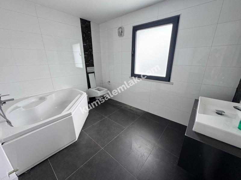 GİRNE BOĞAZDA  EŞYALI SATILIK MÜSTAKİL EV 