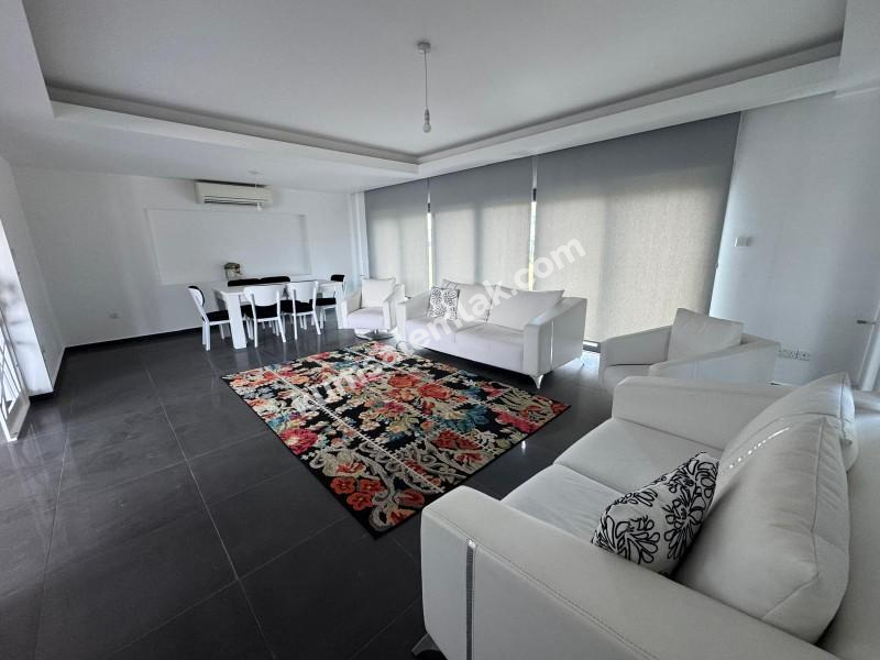 GİRNE BOĞAZDA  EŞYALI SATILIK MÜSTAKİL EV 