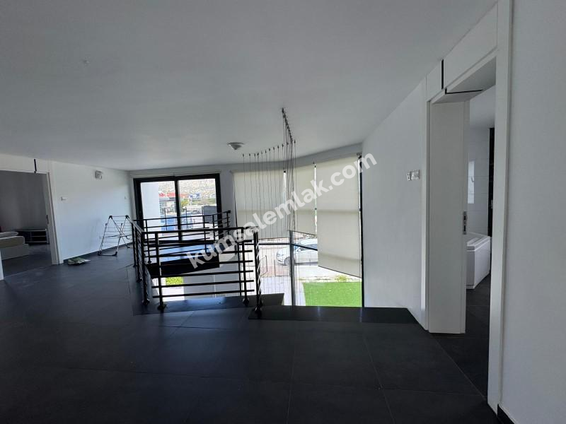 GİRNE BOĞAZDA  EŞYALI SATILIK MÜSTAKİL EV 