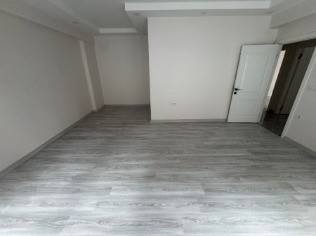 Alibeyköy Metro'ya 5 Dk 2+1 Müstakil Bahçeli 100 m2 Satılık Daire