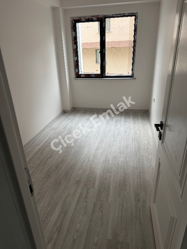 Alibeyköy Metro'ya 5 Dk 2+1 Müstakil Bahçeli 100 m2 Satılık Daire