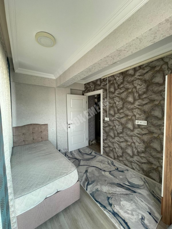AFYON ÜÇOK EMLAKTAN ERENELER MAH TEMİZ BAKIMLI EŞYALI 2+0 50M² KİRALIK DAİRE 