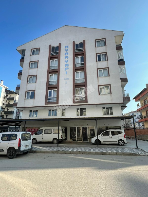 AFYON ÜÇOK EMLAKTAN ERENELER MAH TEMİZ BAKIMLI EŞYALI 2+0 50M² KİRALIK DAİRE 