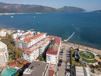 Marmaris Siteler Sahilde | Kendine Ait Plajlı Sitede | Deniz Manzaralı 1+1 Satılık Daire