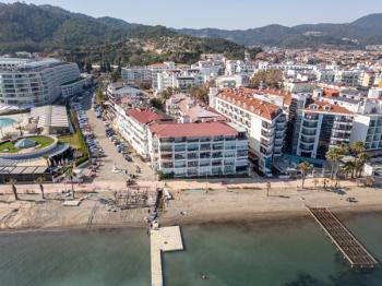 Marmaris Siteler Sahilde | Kendine Ait Plajlı Sitede | Deniz Manzaralı 1+1 Satılık Daire