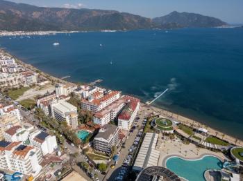 Marmaris Siteler Sahilde | Kendine Ait Plajlı Sitede | Deniz Manzaralı 1+1 Satılık Daire
