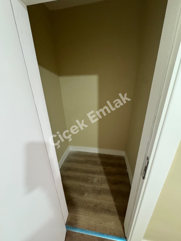 Alibeyköy Metro’ya 2 Dk Otoparklı 2+1 Sıfır Satılık Daire