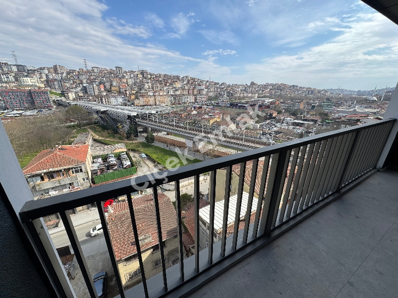 Alibeyköy Metro’ya 2 Dk Otoparklı 3+1 Sıfır Satılık Daire