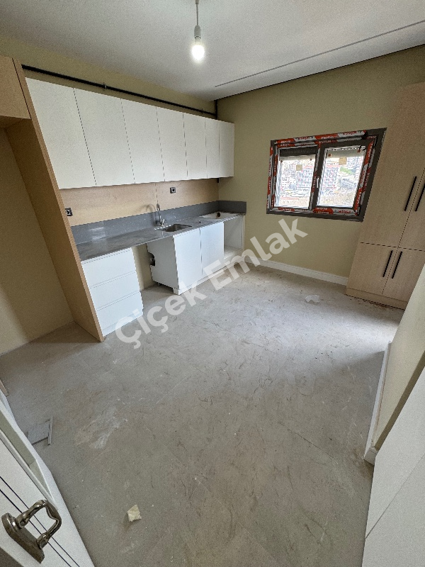 Alibeyköy Metro’ya 2 Dk Otoparklı 3+1 Sıfır Satılık Daire