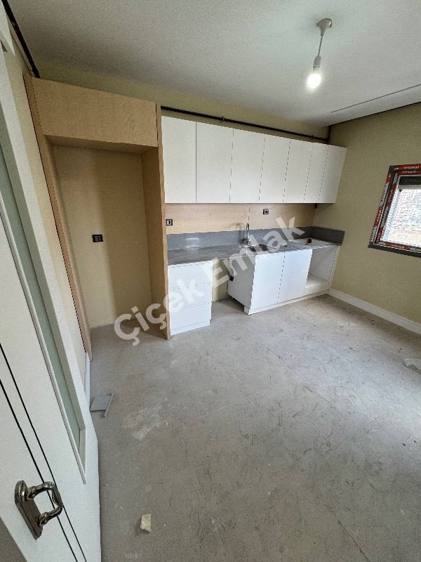 Alibeyköy Metro’ya 2 Dk Otoparklı 3+1 Sıfır Satılık Daire